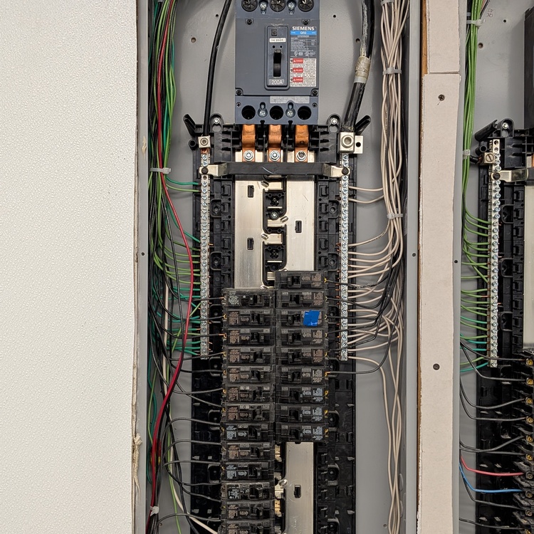 Electrical services in New Albany, IN Electrical services in New Albany, IN
